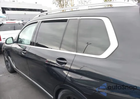 2023 BMW X7 xDrive40I z USA, uszkodzony, nr VIN 5UX23EM0XP9R94619